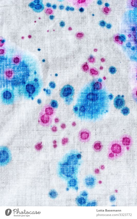 Farbflecken Kunst Künstler Maler Farbe Kultur Muster Stoff Farbtropfen Tropfen Punkt blau rosa weiß Wasser Flüssigkeit Wasserfarbe spritzen mehrfarbig zerlaufen