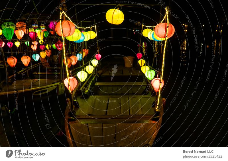 Laternen auf Booten in Hoi An, Vietnam schön Ferien & Urlaub & Reisen Tourismus Dekoration & Verzierung Lampe Nachtleben Feste & Feiern Kunst Kultur Natur Fluss