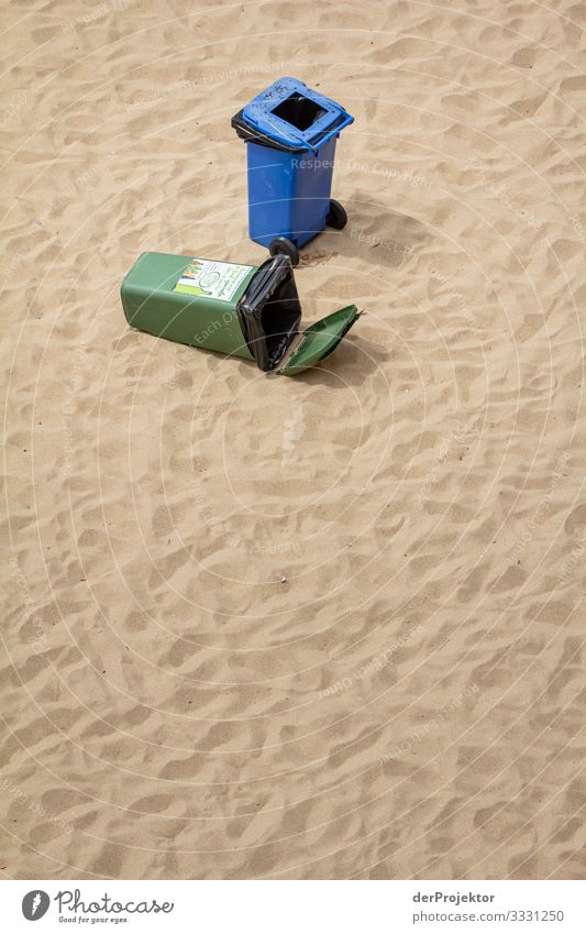 Mülltonnen am Strand in Portugal/Alentejo Meeresstrand Landschaft Abstand Sonnenbad Ferien & Urlaub & Reisen Ferne Ausflug Badestelle Natur Schönes Wetter