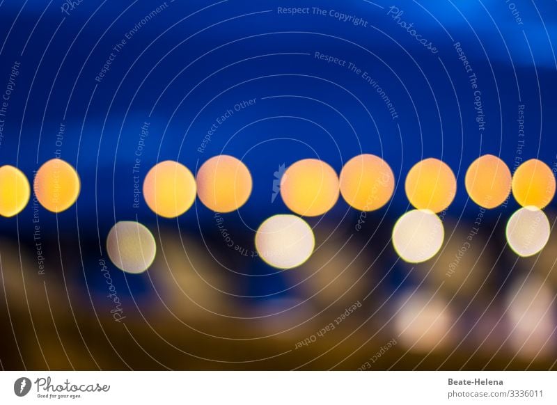 Erleuchtung 1 Licht Lichtpunkte Erhellung Beleuchtung Kunstlicht Lichterscheinung glänzend gelb graphisch blau effektvoll