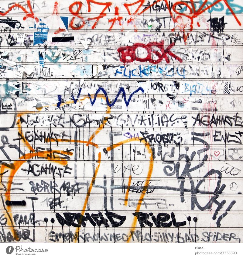 Fuck & Friends | Geschriebenes Mauer Wand Fassade Dekoration & Verzierung Sammlung Farbe Stein Zeichen Schriftzeichen Ziffern & Zahlen Ornament Graffiti Linie
