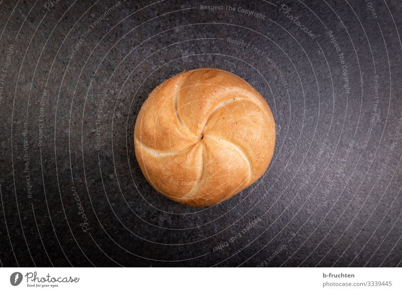 Semmel Lebensmittel Getreide Brot Brötchen Ernährung Bioprodukte Gesunde Ernährung Essen genießen frisch einzeln backen Bäckerei Farbfoto Innenaufnahme