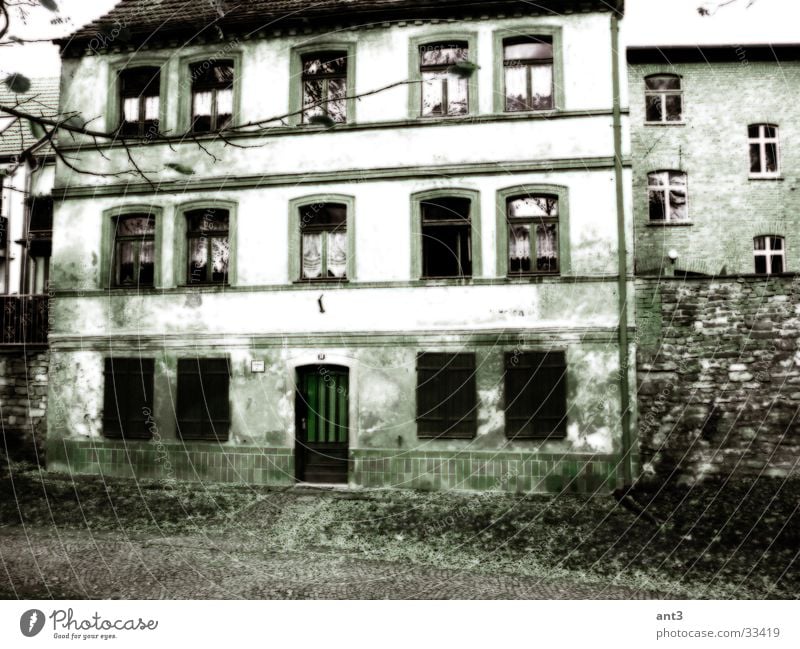Geisterhaus Haus kaputt Fenster Architektur Geister u. Gespenster alt