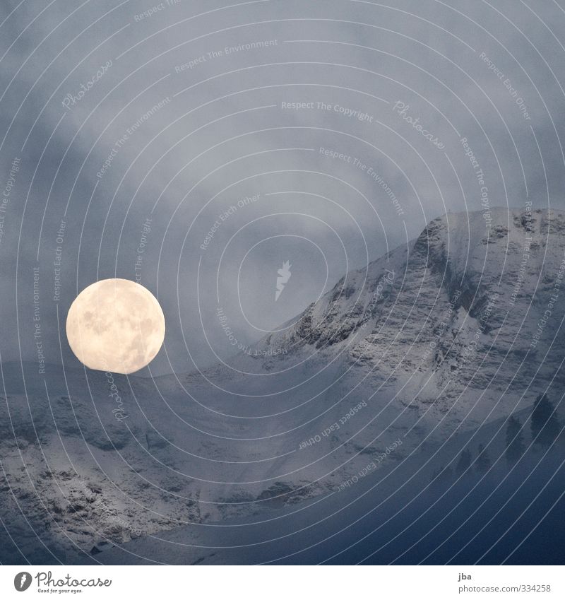 Der Mond ruhig Winter Schnee Berge u. Gebirge Natur Landschaft Urelemente Vollmond Herbst Nebel Felsen Alpen Saanenland leuchten Reflexion & Spiegelung dunkel