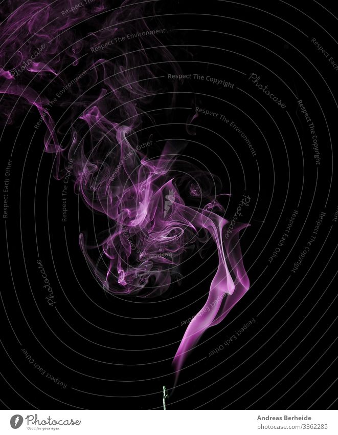 Abstrakter Rauch in Violett elegant Hintergrund Formular Detailaufnahme Aroma purpur rosa Wissenschaft Nebel Entsetzen Atelier ausräuchern Textur Mysterium
