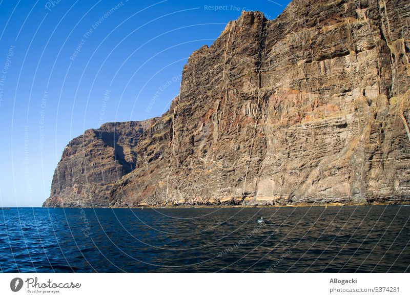 Klippe Los Gigantes auf Teneriffa, Kanarische Inseln Ferien & Urlaub & Reisen Tourismus Meer Natur Landschaft Wasser Felsen Küste Kanaren blau Abenteuer