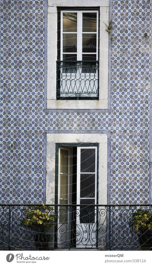 Kachelfassade. Kunst ästhetisch Fliesen u. Kacheln Fassade Fassadenverkleidung Portugal Lissabon Balkon altmodisch verfallen edel antik Muster Symmetrie Tür