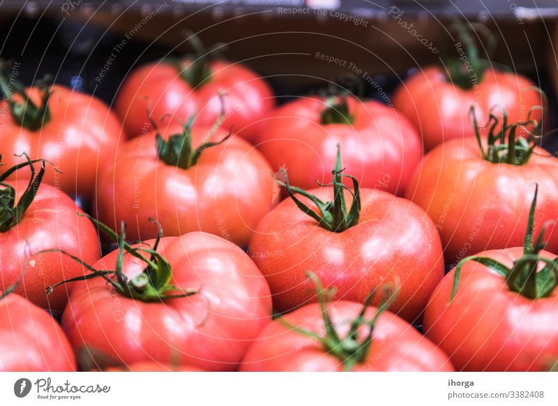 Ausstellung wunderbarer roter Tomaten Saft Ackerbau Hintergrund Getränk Nahaufnahme farbenfroh Konzept Essen zubereiten lecker Diät essen Lebensmittel frisch