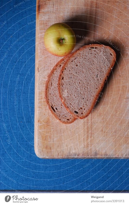 Fastenzeit fastenzeit Spiritualität Vegetarische Ernährung Brot Pause Pause machen Brotzeit Apfel