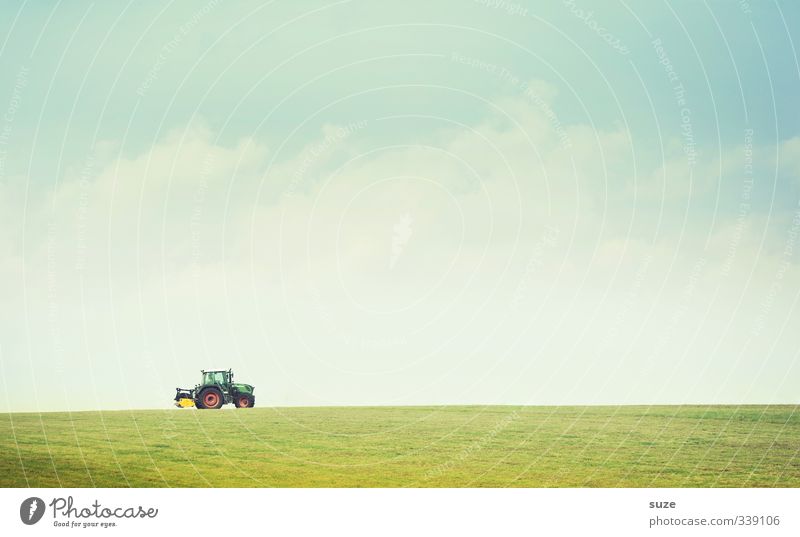 Bauerpower Arbeit & Erwerbstätigkeit Landwirtschaft Forstwirtschaft Umwelt Natur Urelemente Luft Himmel Wolken Horizont Schönes Wetter Wiese Feld Verkehrsmittel
