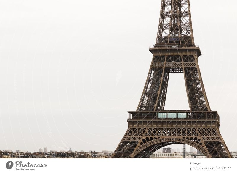 Blick auf den Eiffelturm in Paris, Frankreich architektonisch Architektur Anziehungskraft schön Schönheit Gebäude Großstadt Stadtbild Konstruktion Ausflugsziel