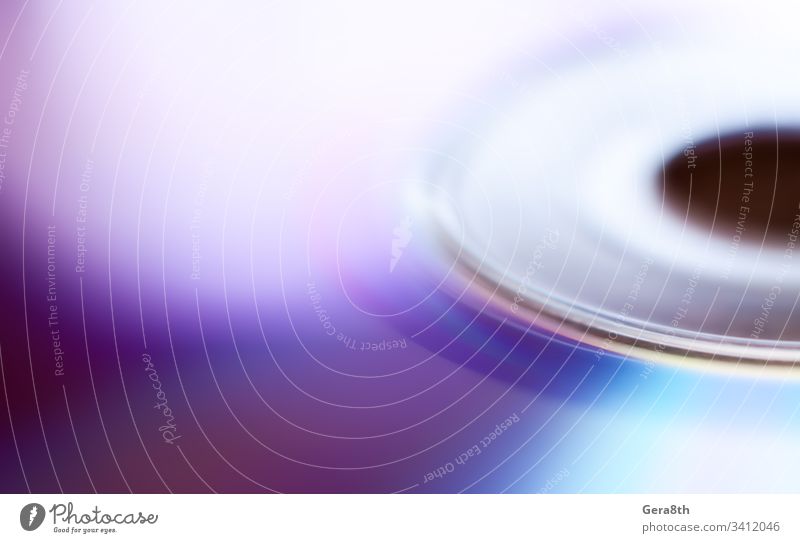 Farboberfläche eines Compact-Disc-Makros in Nahaufnahme abstrakt abstrakter Hintergrund Abstraktes Muster beige blanko blau Unschärfe verschwommen hell