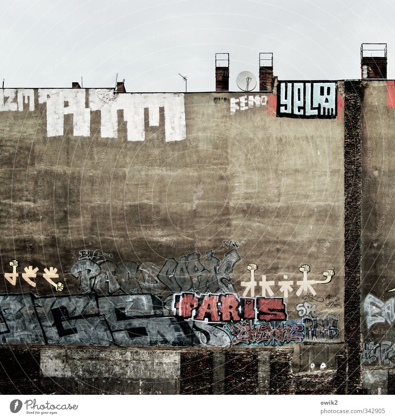 Buntes Berlin Freizeit & Hobby Haus Kunstwerk Gemälde Graffiti Prenzlauer Berg Hauptstadt Stadtzentrum bevölkert Mauer Wand Fassade Schornstein