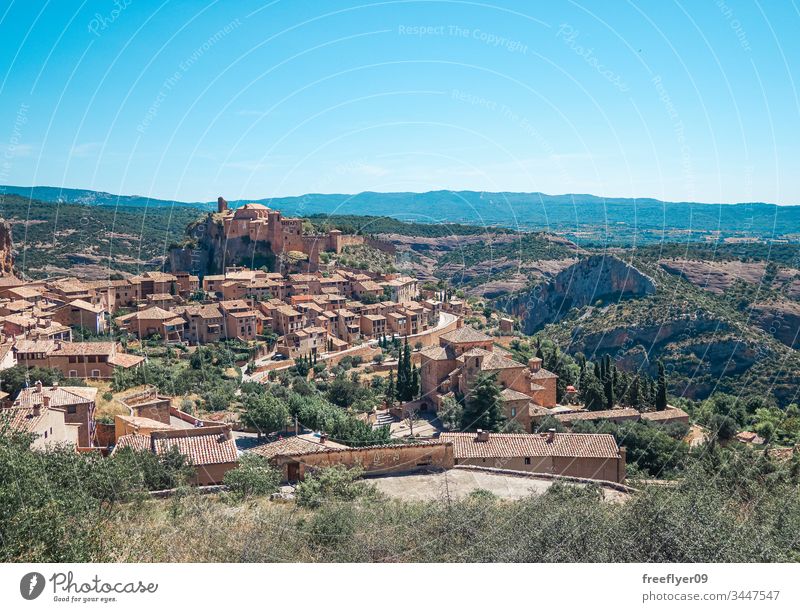 Das Dorf Alquezar in Huesca, Spanien alquezar antik Antiquität aragonisch Architektur Anziehungskraft Gebäude Burg oder Schloss Kirche Europa Europäer verstärkt