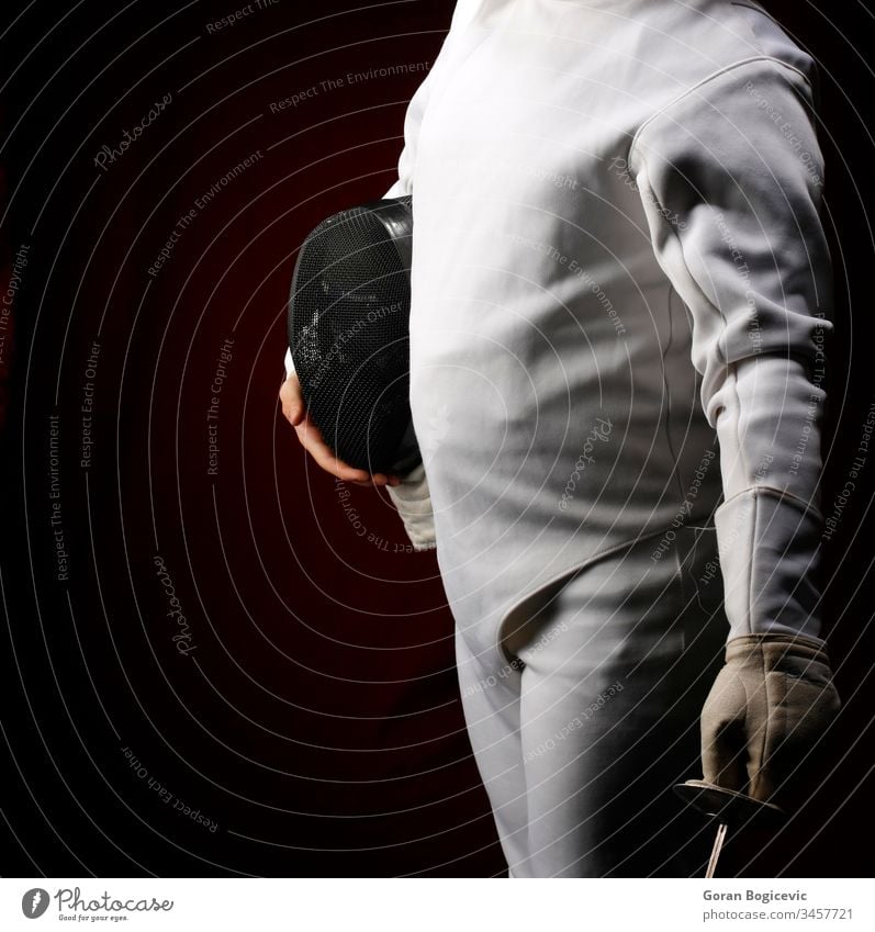 Fechten Athlet sportlich schwarz schließen Bekleidung Zaun Kopf Beleuchtung Mundschutz Metall eine Menschen Person Schutz Sicherheit Schulter Sport Turnier