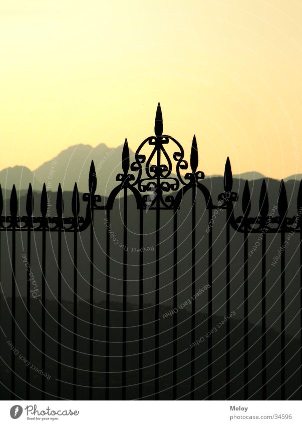 Ronda Ferne Berge u. Gebirge Romantik Sonnenuntergang klassisch Spanien Abenddämmerung Europa Geländer Farbfoto Außenaufnahme Menschenleer Silhouette Gegenlicht