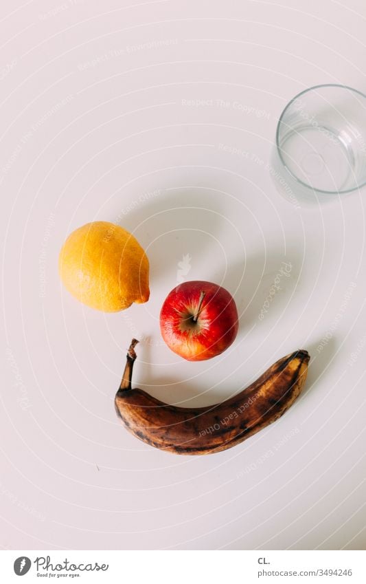 zitrone, apfel, banane, glas Obst Zitrone Apfel Banane Glas Wasser Essen trinken Getränk Lebensmittel frisch Gesundheit Vegetarische Ernährung Farbfoto