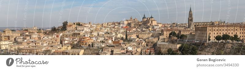 Toledo, Spanien Ansicht Großstadt Architektur antik Stadt Szene La Spanisch Skyline historisch Stadtzentrum Kastilien Alcazar architektonisch Palast Europa