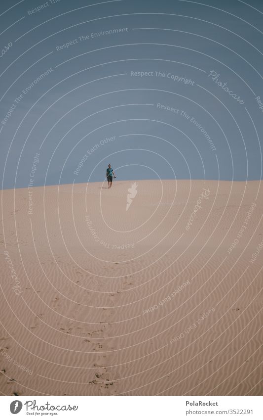 #As# Dude am Laufen Sand Sandstrand Sandkorn Sandbank laufen wandern Wanderung Wüste wüstenlandschaft wüstensand Außenaufnahme Farbfoto Strand Natur Landschaft
