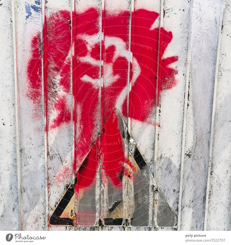 rotes Graffiti einer Faust Kunst Stadt Hand Wand Gebäude Auspuff Tafel Druck Süden Spray Tribal Dakota elektrisch Person schnell Rebellion Illustration Rohr
