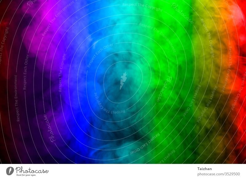 mehrfarbiger Rauch auf schwarzem Hintergrund Verdunstung Bewegung Kunst blau Chemie Farben Kreativität dynamisch Einfluss fließend Gas mystisch Projekt rauchend