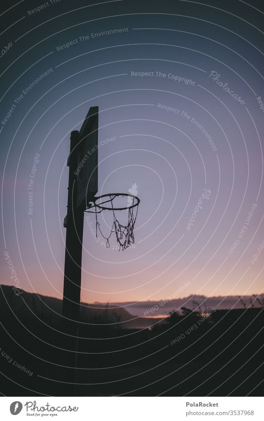 #As# Feierabend-Dreier Baskettballkorb Basketball Basketballkorb basketballfeld basketballnetz Paradies Freizeit & Hobby Urlaub Urlaubsstimmung Menschenleer