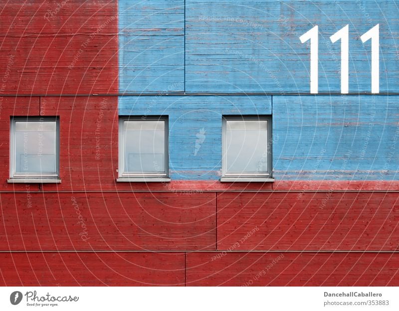 grafisch l [] [] [] 111 Gebäude Architektur Mauer Wand Fassade Fenster Holz Glas Ziffern & Zahlen ästhetisch eckig blau rot Symmetrie Stadt Glaser