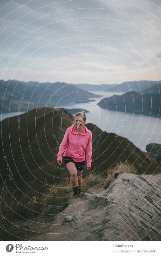 #As# an der Spitze rosa Fernweh Wanderung Wandertag Ausblick wandern Wanderer die Aussicht genießen Berge u. Gebirge Gipfel weitsichtig Weitsicht Neuseeland