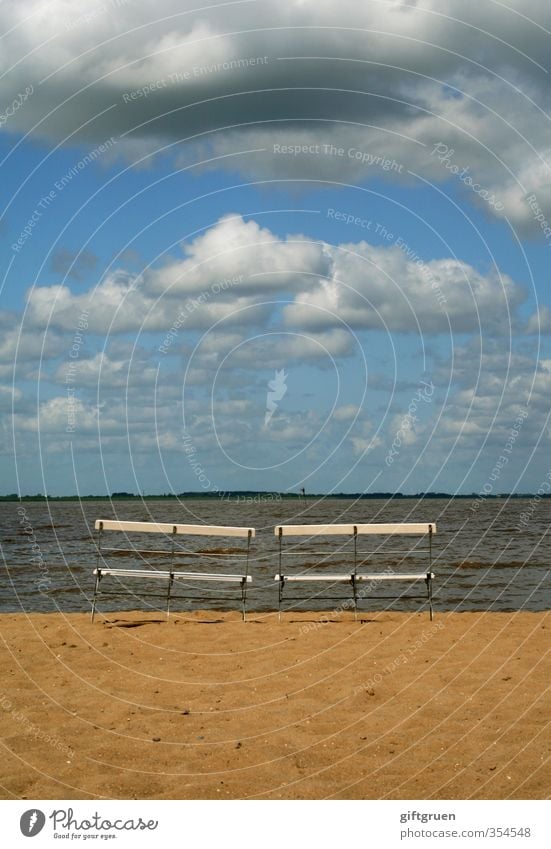 doppelsitzer Umwelt Natur Landschaft Urelemente Sand Wasser Himmel Wolken Gewitterwolken Schönes Wetter Wellen Küste Strand Nordsee Meer sitzen Pause