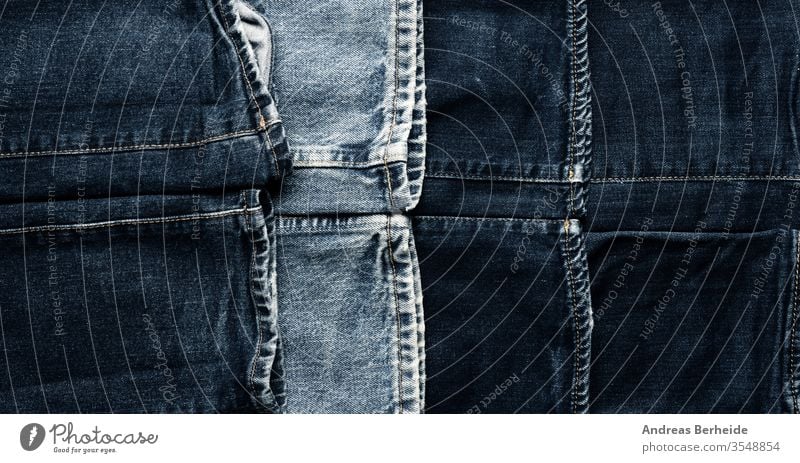 Textur von alten gebrauchten Jeans als Kopfteil blau Jeanshose Baumwolle abgenutzt Western Tapete schäbig Hose Bekleidung Fuge Nähen Makro lässig anhaben Tasche