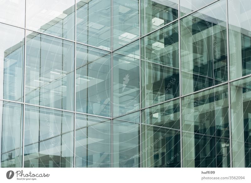 komplex spiegelnde Fassade Fenster abstrakt Symmetrie Design Linie Ordnung Reflexion & Spiegelung Architektur authentisch Gebäude ästhetisch Business Hochhaus