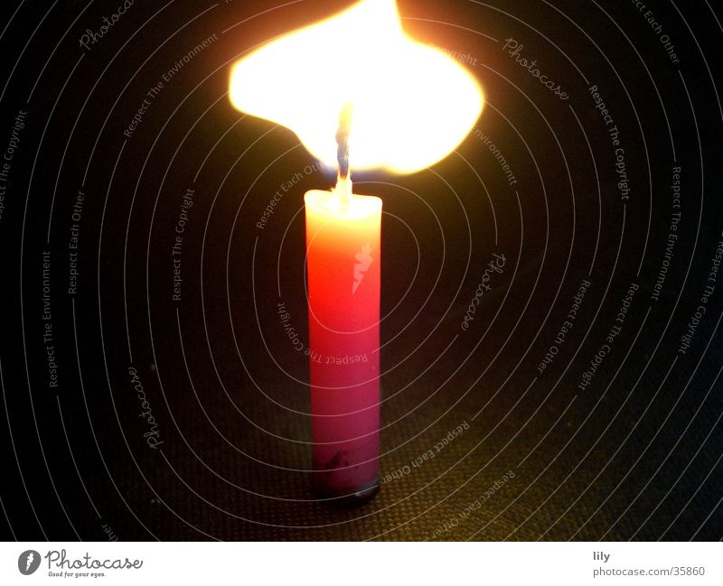 Flamme #1 Kerze brennen Windböe rosa Licht Physik Makroaufnahme Nahaufnahme Brand Wärme Kitsch