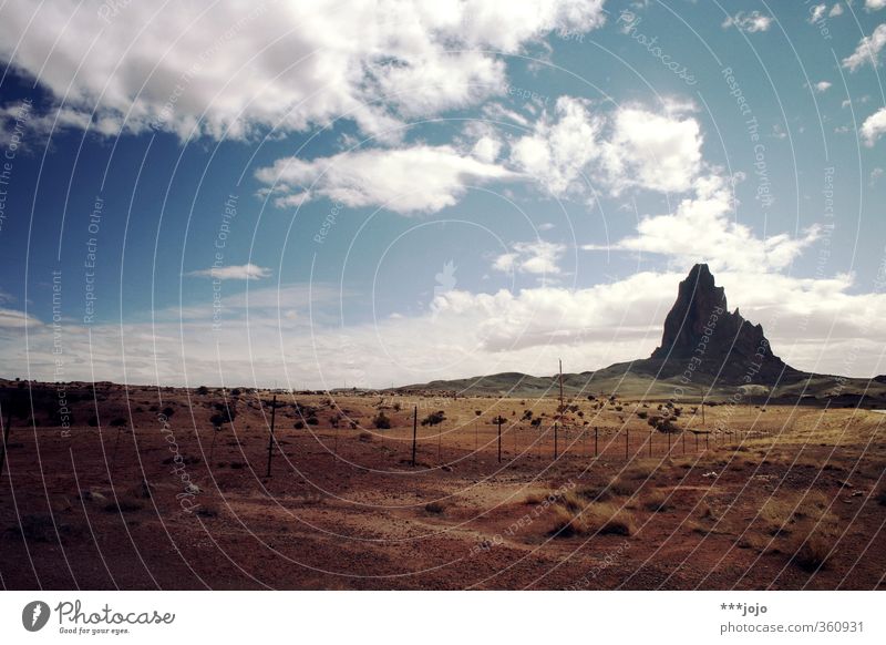 paramount. Landschaft Himmel Wolken Sommer Felsen Berge u. Gebirge Wüste trocken Navajo-Gebiet Arizona USA Amerika Monument Valley Monolith Erosion Steppe