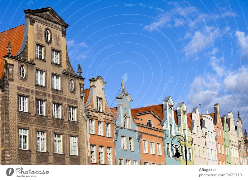Reihe von Mietskasernen, historische Wohnhäuser mit Giebeln in der Stadt Danzig in Polen Gdánsk danzig Kultur Erbe polnisch Europa Gebäude Architektur reisen