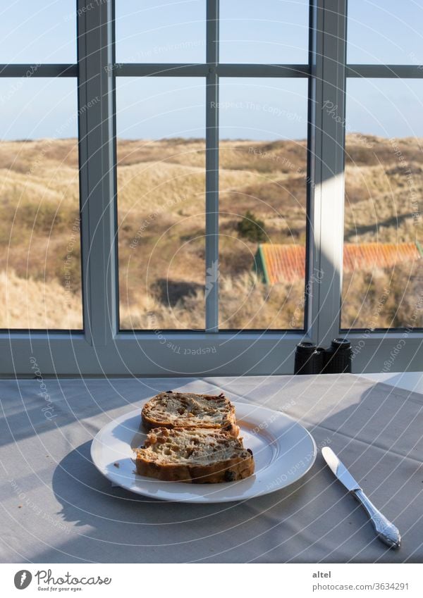 Rosinenstuten auf Juist Urlaub Nordsee Dünen Ausblick Fensterblick Ruhe Entspannung Frühstück Nebensaison Morgenstimmung Nordseeinsel salzige Luft