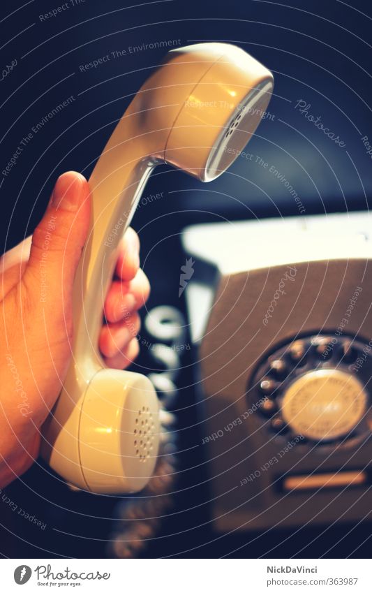 kontakt / telefonieren Telekommunikation Callcenter Business sprechen Telefon Technik & Technologie Medien Diät Telefongespräch retro Kontakt Telefonhörer Hören