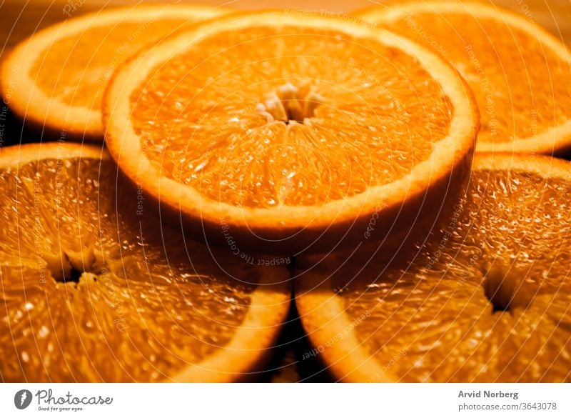 Frisch geschnittene kreisförmige Orangenscheiben abstrakt Hintergrund kreisen Zitrusfrüchte Nahaufnahme Farbe Dessert Diät essen Essen Lebensmittel frisch