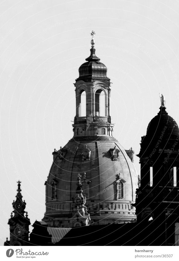 Steinerne Kuppel Kuppeldach Sandstein Glocke Dresden Erneuerung Krieg Versöhnung Gotteshäuser Frauenkirche Religion & Glaube Turm