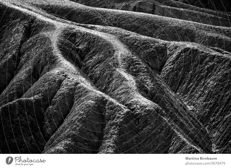 Sandsteinstrukturen am Zabriskie Point im Death Valley National Park Tal Punkt Tod zabriskie Struktur Textur Formationen schwarz auf weiß Landschaft wüst