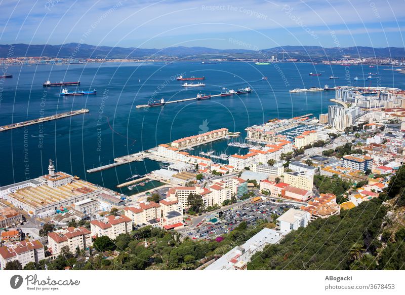Luftaufnahme der Stadt Gibraltar und der Bucht von Gibraltar oben Großstadt Spanien Europa reisen Tourismus Ansicht Standort Anziehungskraft Tourist hoch