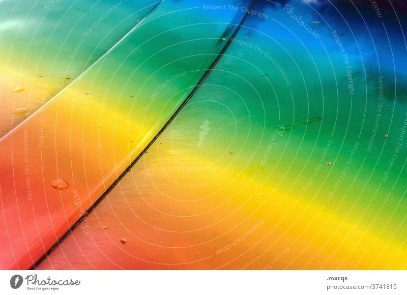 Regenbogenblech Spektrum bunt Metall Linie abstrakt Wassertropfen farbenfroh Lack Motorhaube Farbe Vielfalt LGBT