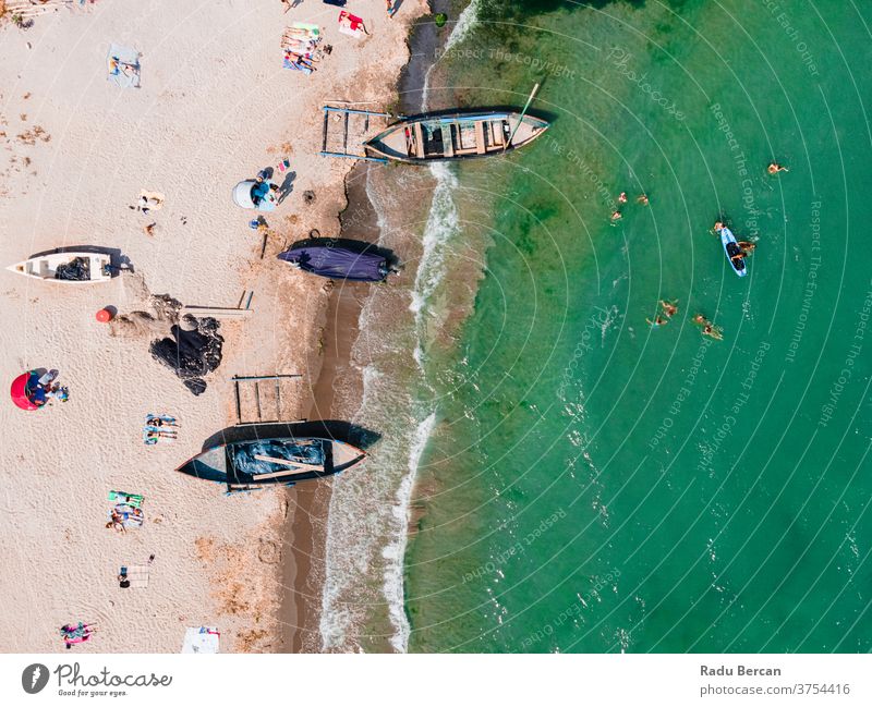 Luftaufnahme von Booten am Strand, Meereslandschaft Landschaft reisen blau Natur Urlaub Sommer MEER Wasser Antenne Feiertag Hintergrund Sand schön Tourismus
