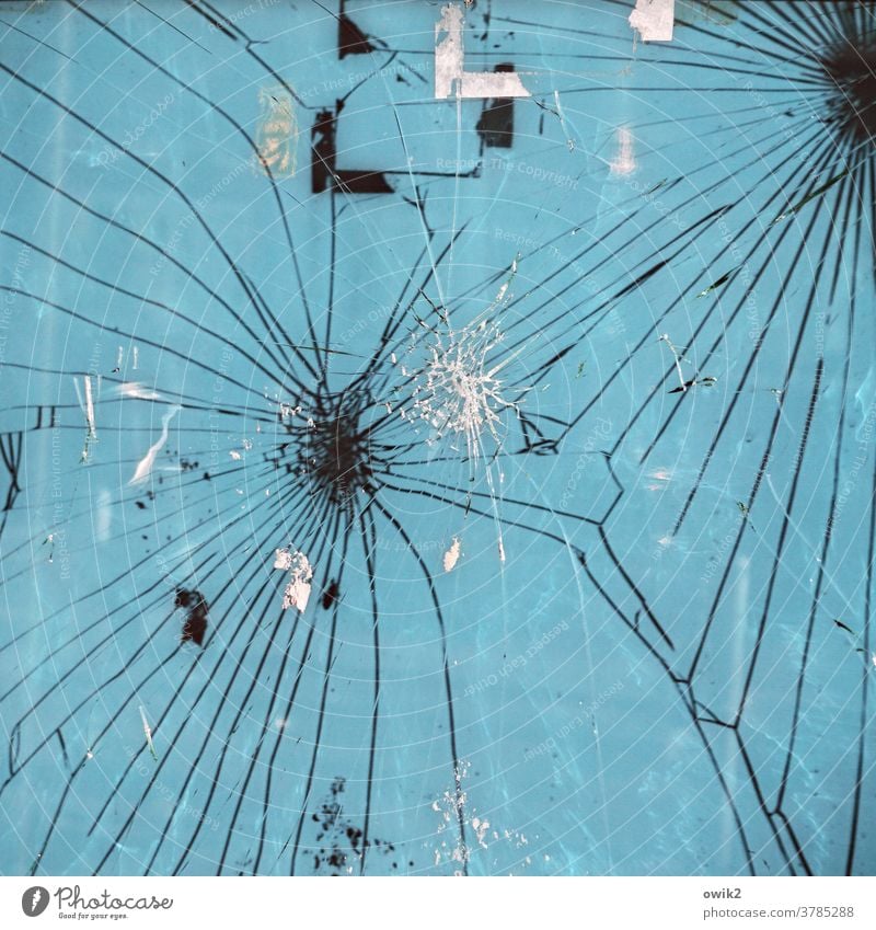 Glasschaden Glasscheibe - ein lizenzfreies Stock Foto von Photocase