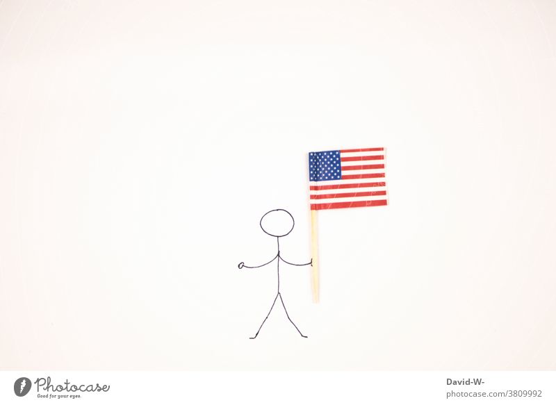 Strichmännchen mit Amerikanischer Flagge in der Hand Patriot USA Amerikaner Fahne national Stars and Stripes Mann festhalten