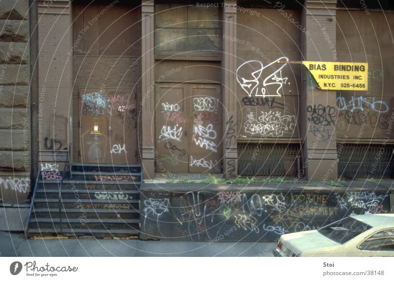 Graffitti in Soho NY Wand New York City Bürgersteig Elendsviertel Architektur Straße USA