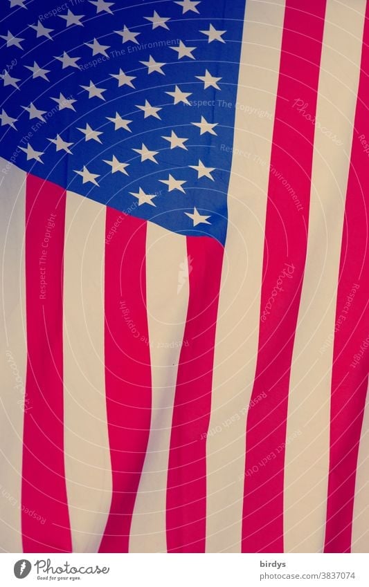 US- amerikanische Flagge, USA, Sterne und Streifen, formatfüllend, Amerikafahne Fahne Amerikaflagge Stars and Stripes Amerikanische Fahne Patriotismus rot blau