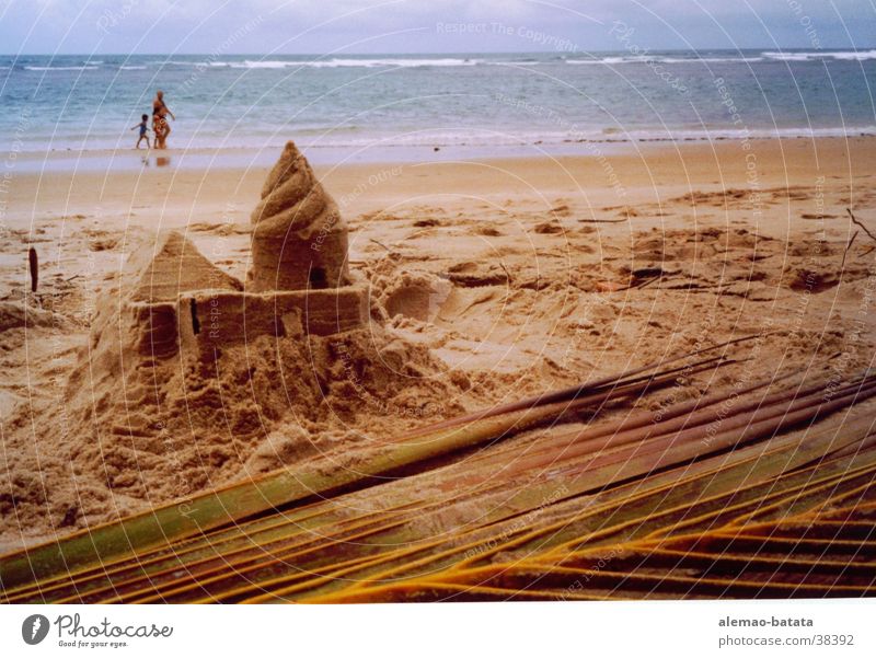 Haus auf/s Sand Strand Mehr Burg oder Schloss