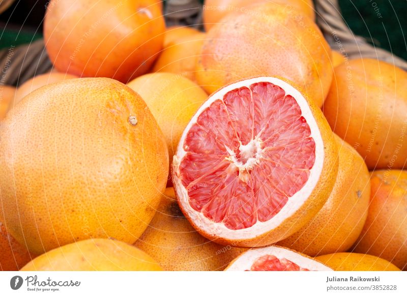 aufgeschnitte Orange orange Frucht Gesundheit Vitamin Ernährung Lebensmittel Farbfoto Bioprodukte Gesunde Ernährung Vegetarische Ernährung Vitamin C