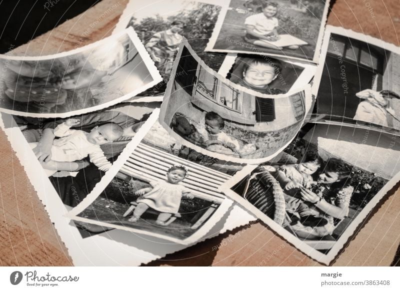 Zeitgeschichte |alte Fotos mit Kindern und Müttern Fotografie analog Erinnerung Vergangenheit früher Kinderwagen Mutter Papier Familie & Verwandtschaft