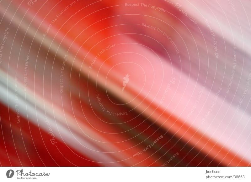 tomatensaft im sturzflug Stil Bewegung rot weiß Geschwindigkeit diagonal Fototechnik Elektrizität Unschärfe Linie Hintergrund neutral Bewegungsunschärfe